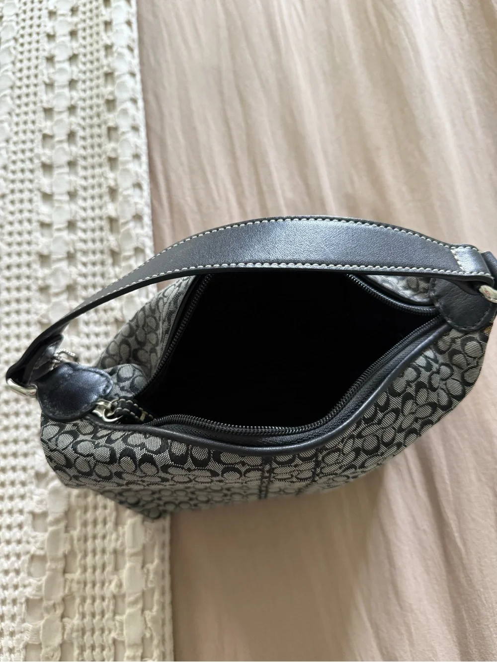 Y2K Vintage Coach Soho Mini Signature Bag